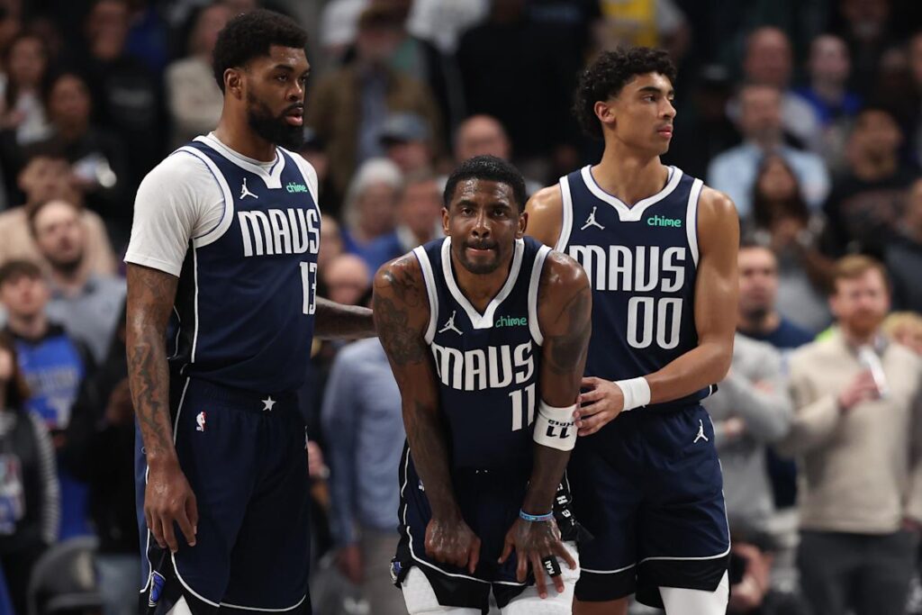 Mavericks' Kyrie Irving reportedly out for season after suffering torn ACL