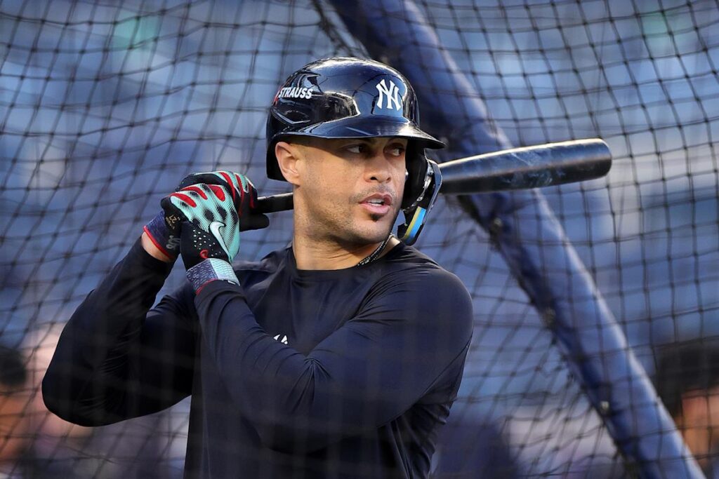 Yankees' Giancarlo Stanton gets 2nd round of PRP injections in injured elbows, surgery viewed as 'last resort'