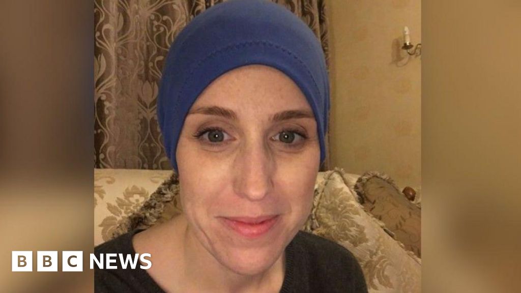 NHS cancer screening reporting errors led to mother's death