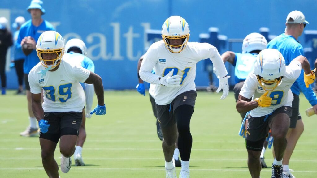 PFF tabs this veteran as Chargers' biggest X-factor ahead of 2025