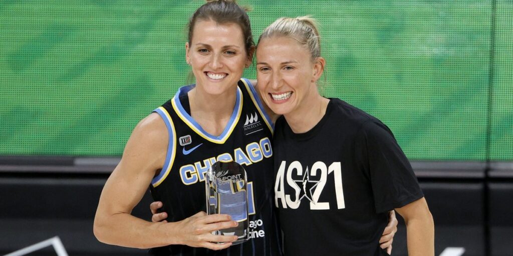 WNBA's Courtney Vandersloot and Allie Quigley welcome baby