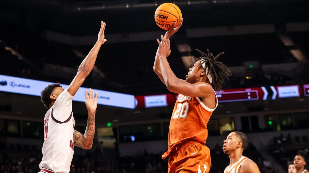 Sixers take Texas product Tre Johnson at No. 3