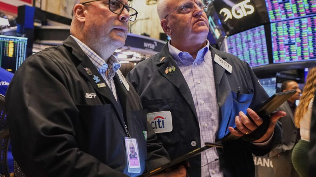 Stocks drift ahead of jobs report