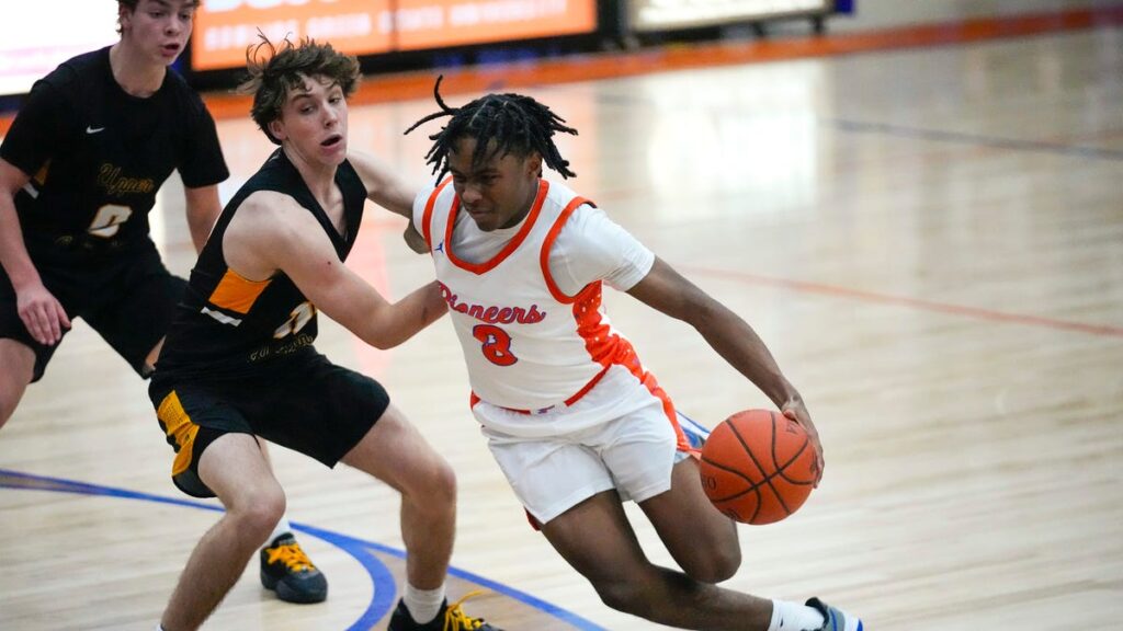 Olentangy Orange's Levi Davis voted central Ohio's top boys athlete