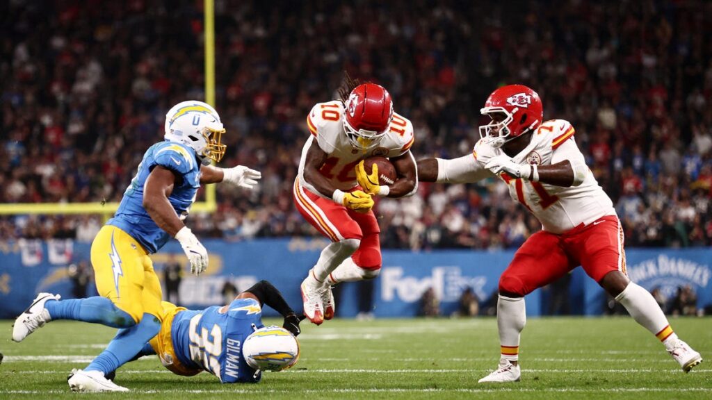 Chiefs OC Matt Nagy discusses creating balance with the run game