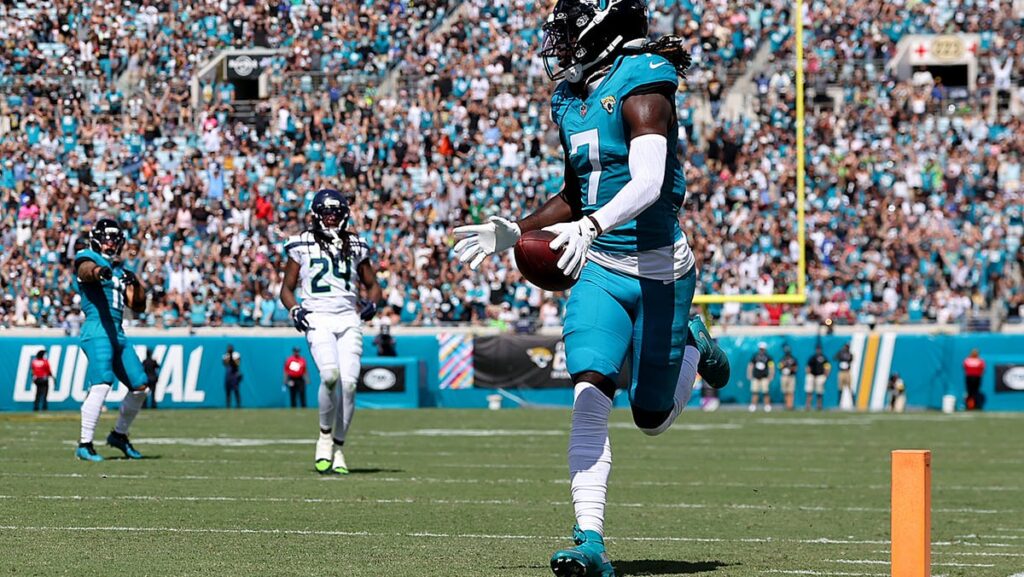 Brian Thomas Jr. scores first receiving touchdown