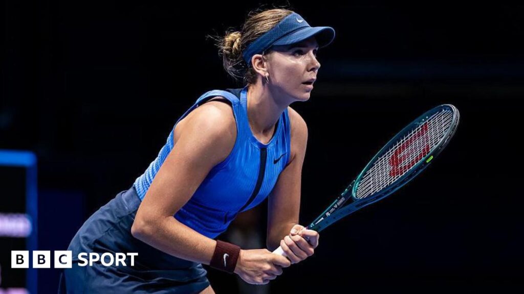 Katie Boulter in position to return serve
