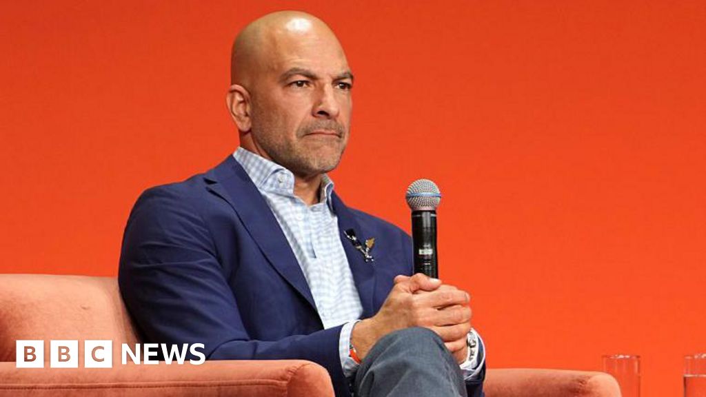 [Doctor Peter Attia resigns from CBS amid connections to Epstein case