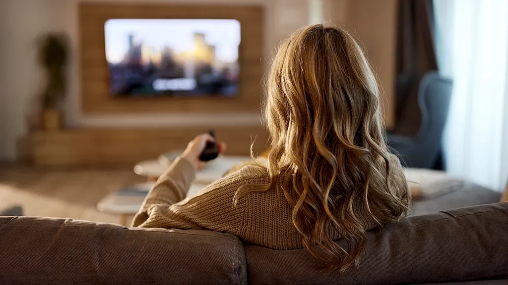 Fraudulent emails impersonating YouTube TV cautions subscribers about alleged billing issues.