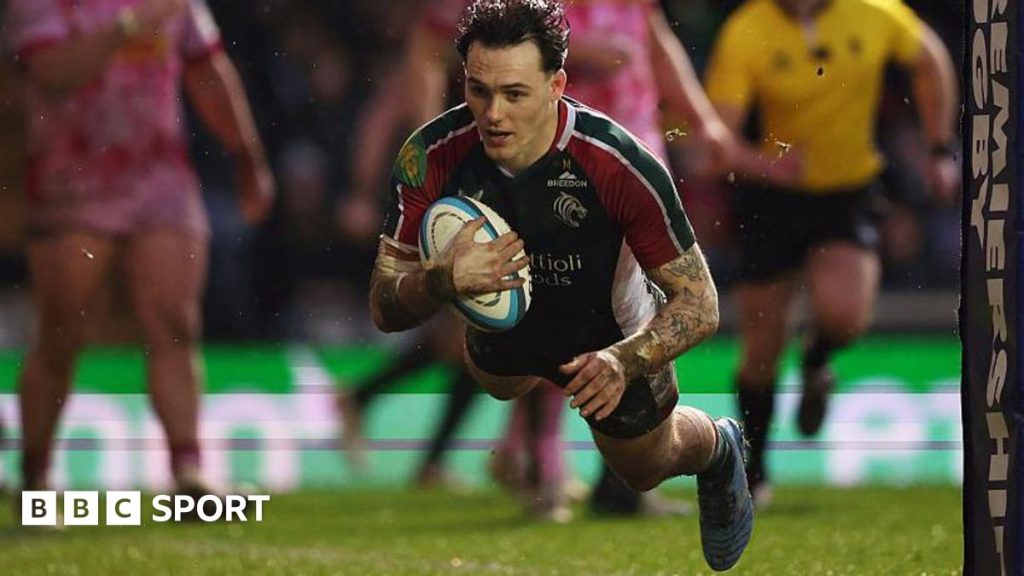 Leicester Tigers and Exeter Chiefs finish first in their respective pools following victories in the Premiership Rugby Cup.