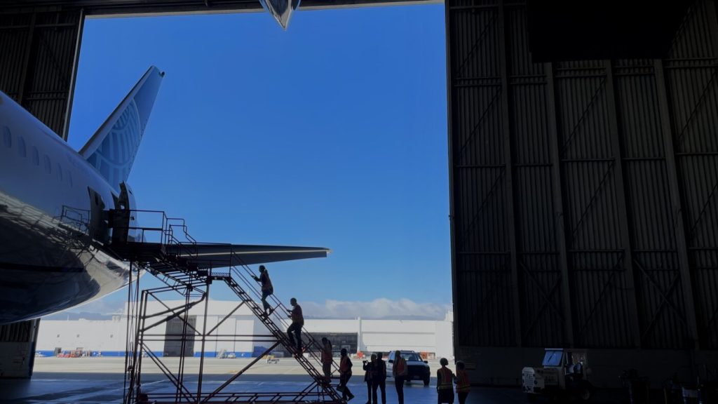 Program Aids Nervous Flyers in Overcoming Their Air Travel Anxiety