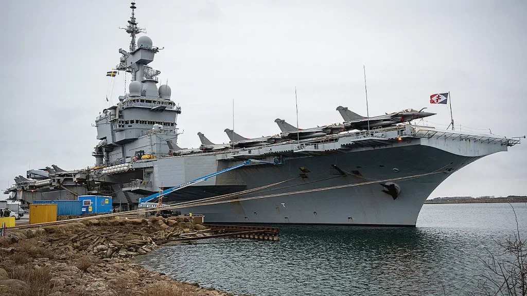 [Swedish military disrupts alleged Russian drone activity near French aircraft carrier
