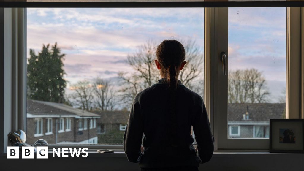 Trial of puberty blockers halted due to safety issues identified by MHRA