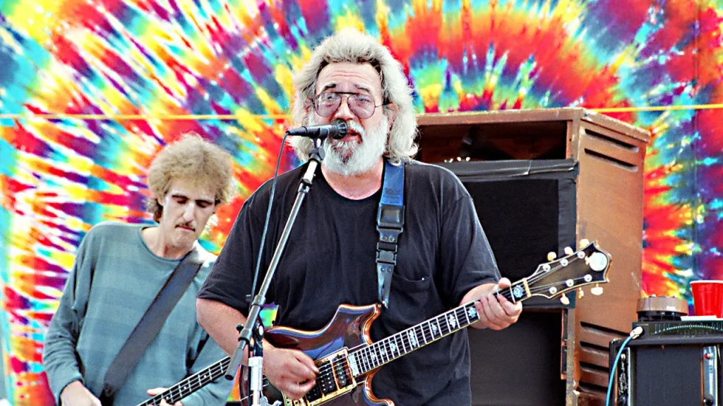 DEROY MURDOCK: Analyzing the Grateful Dead's Emergence as a Cultural Phenomenon Resembling a Religion