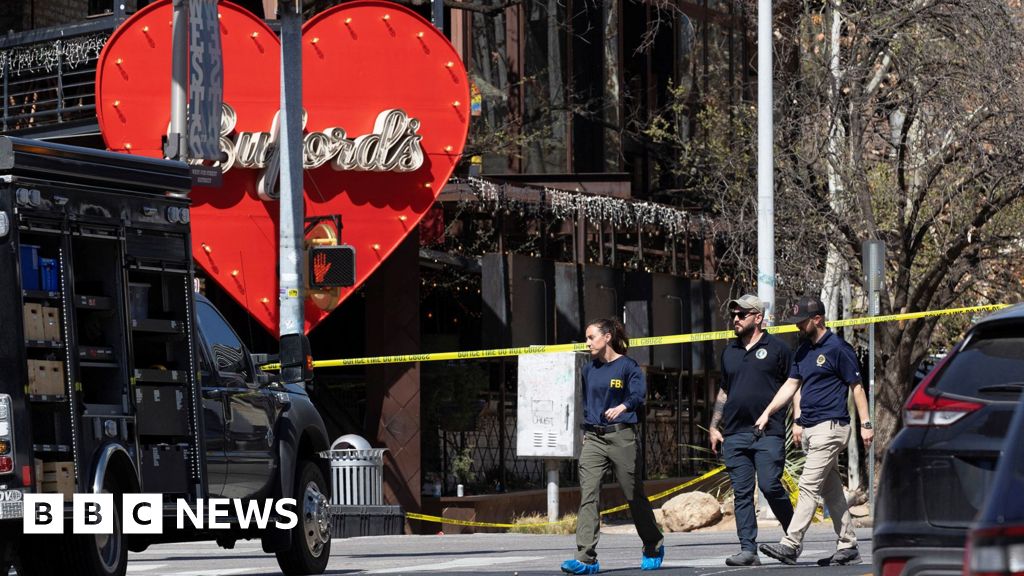 [FBI Investigates Texas Bar Shooting as Possible Terrorism Incident