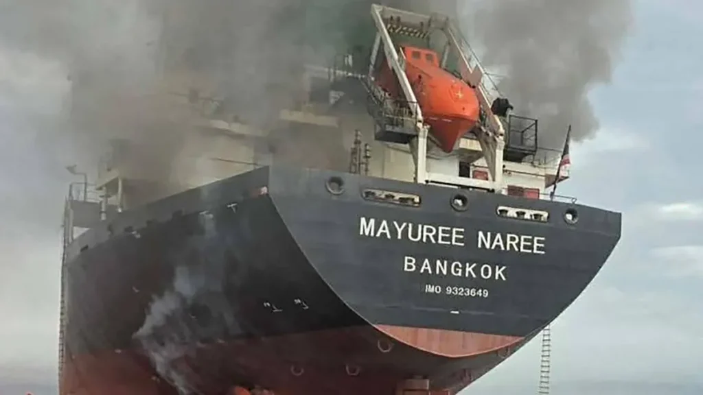 Iran warns that traversing the Strait of Hormuz could cost $200 per liter of oil amid US-Israel tensions.