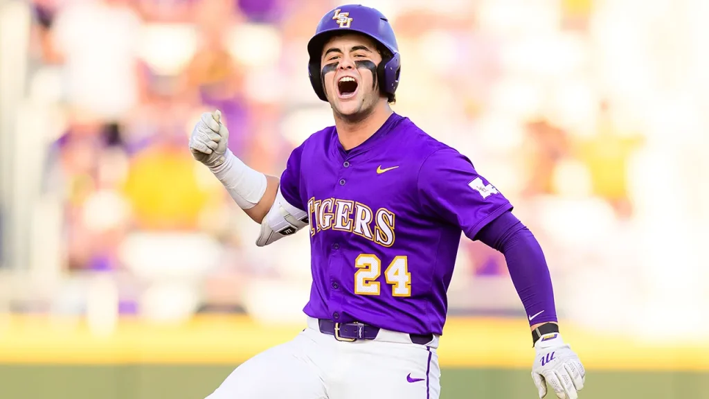 LSU's Seth Dardar delivers impressive bat flip following key home run