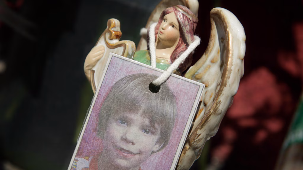 Man formerly linked to the notorious disappearance of New York City child Etan Patz has passed away.