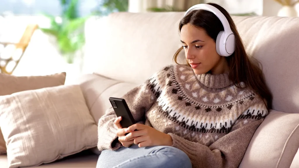 Phishing Scam Impersonates Spotify Podcast to Steal User Login Information
