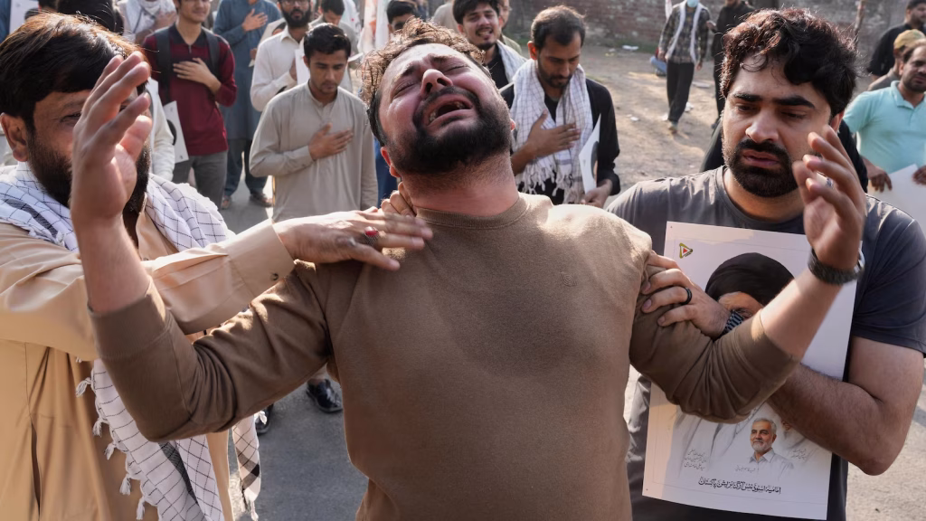 Six dead as Shiite protesters attack US Consulate in Pakistan in response to the death of Iran's supreme leader.