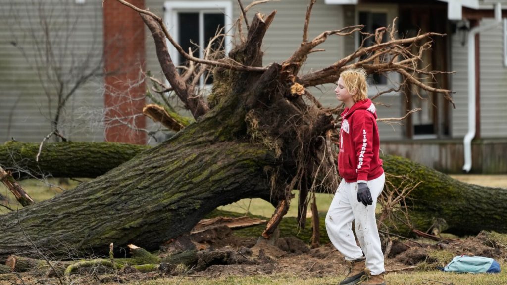 Six fatalities reported in Michigan and Oklahoma due to suspected tornado activity.