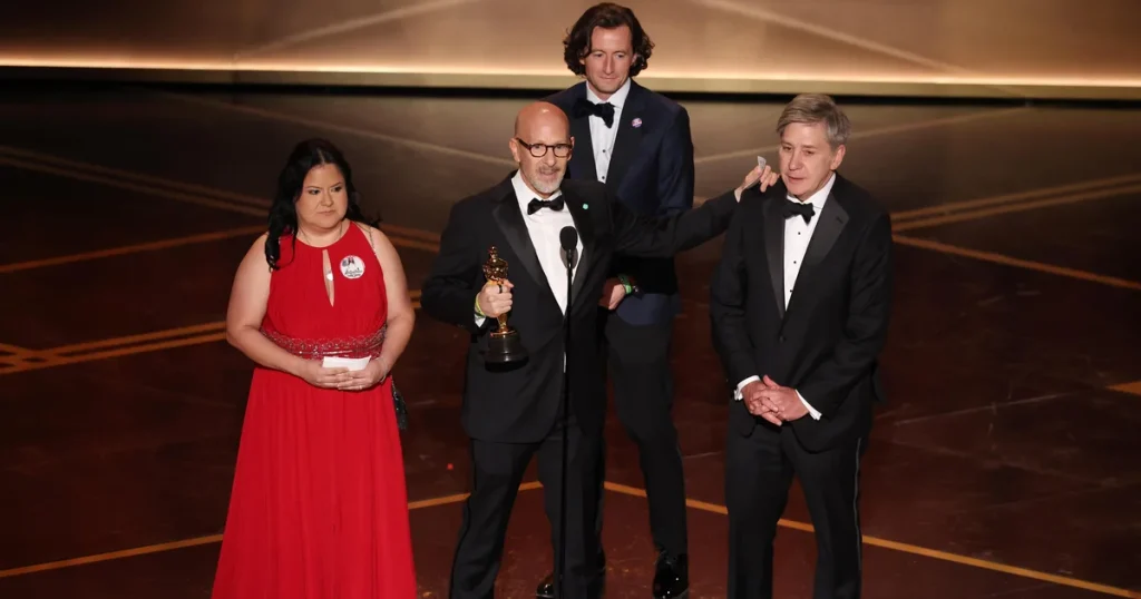 Steve Hartman’s project honoring children lost to school shootings receives Oscar for "All the Empty Rooms."