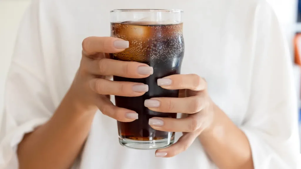 Study associates increased anxiety levels with soda and energy drink consumption in specific demographic.