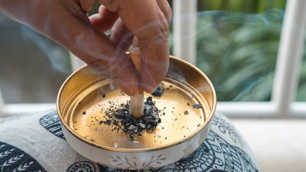 Study reveals American cigarette use drops to below 10% for the first time in history.