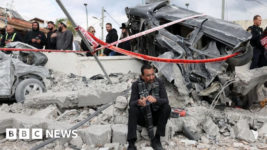 [Support for military action against Iran remains strong among Israelis amidst prevailing doubts and weariness.