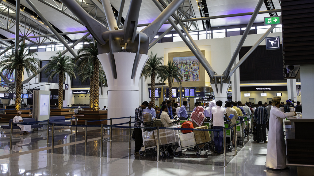 [Surge in Private Flights from Oman Airport Due to Middle East Evacuations