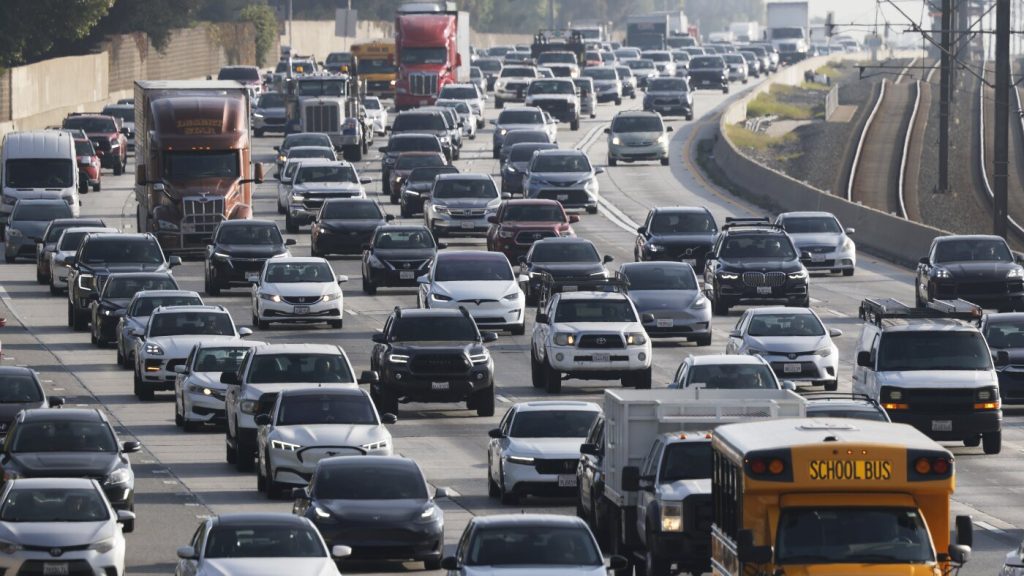 Trump Administration Implements Restrictions on Immigrant Truck Drivers