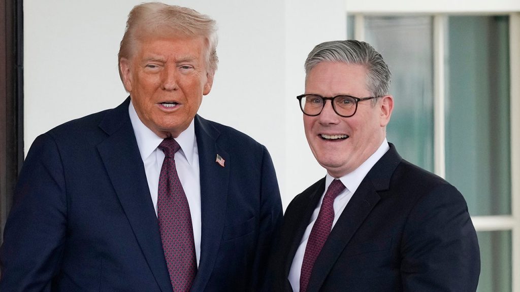 [Trump and Starmer emphasize the importance of reopening the Strait of Hormuz in light of rising tensions.