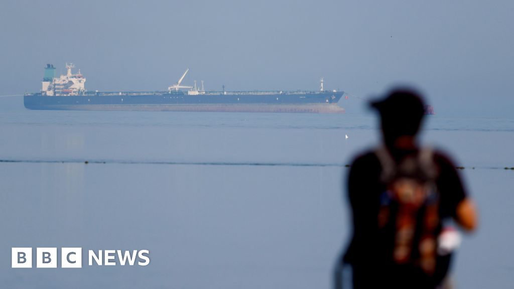 UK calls on partners to maintain pressure on Russia amid US sanction relaxations