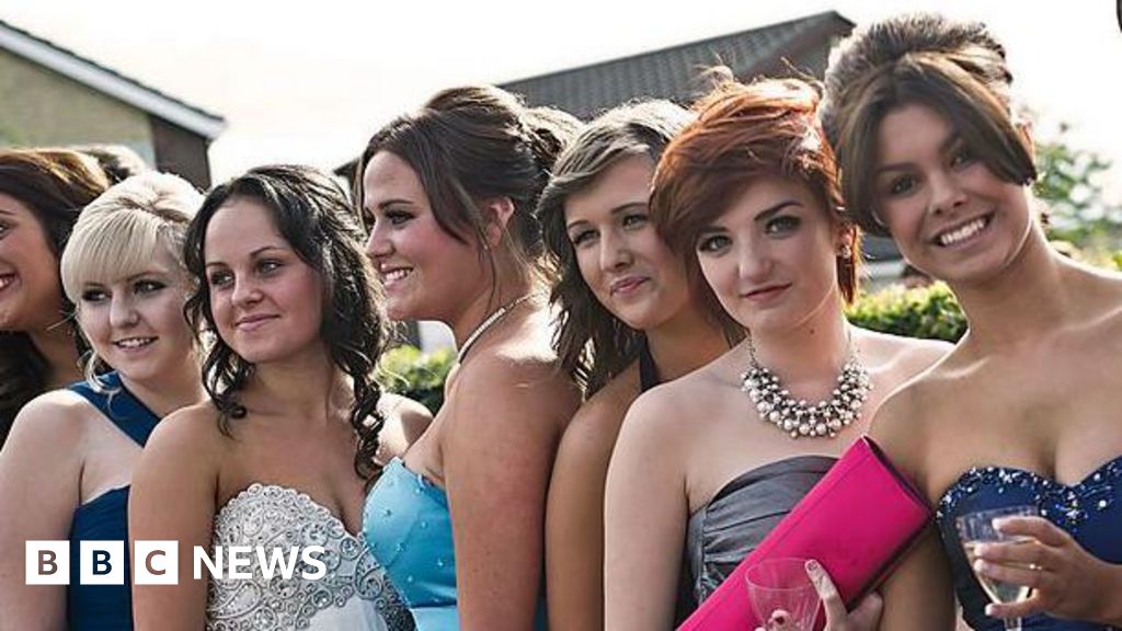 18-year-old Newmarket resident describes school prom expenses as excessive