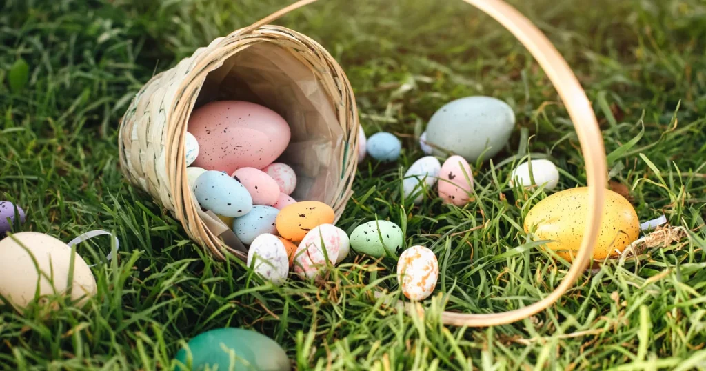 Easter 2026: Operating status and hours for major retailers and restaurants.