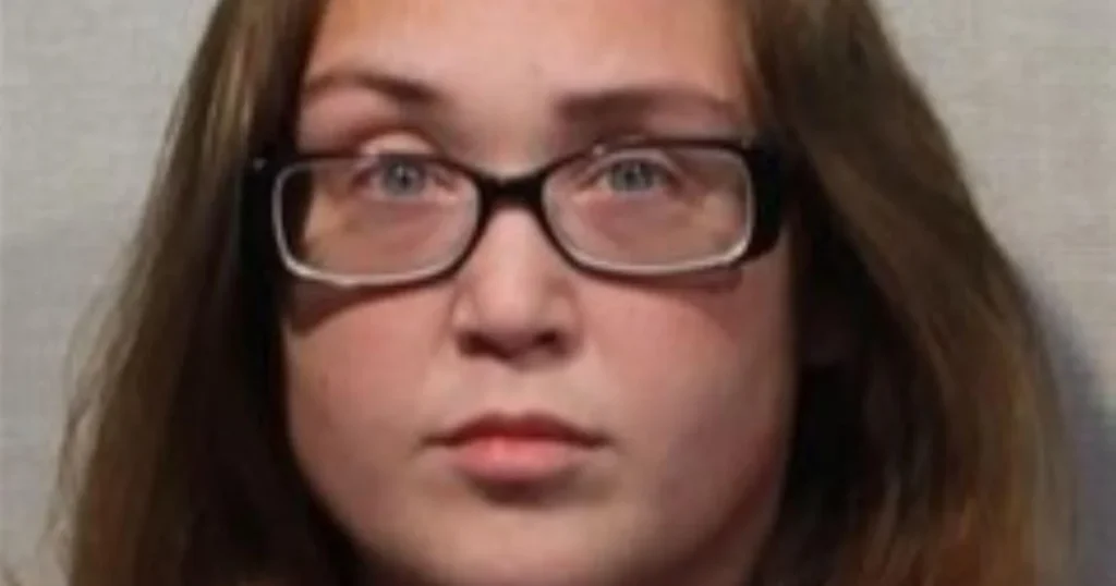 Indiana woman accused of orchestrating hit on friend following root beer float murder charge, authorities report.