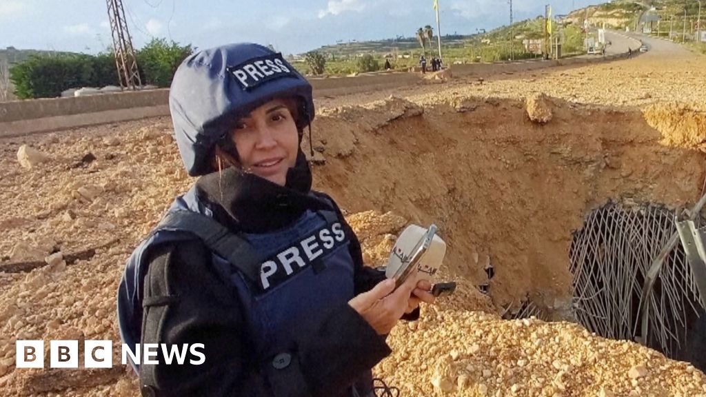 [Israeli airstrikes reportedly kill Lebanese journalist, according to officials