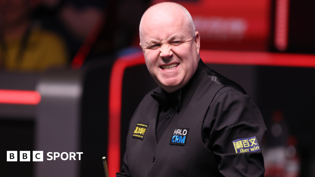 John Higgins stages comeback to equalize semi-final against Shaun Murphy at the 2026 World Championship