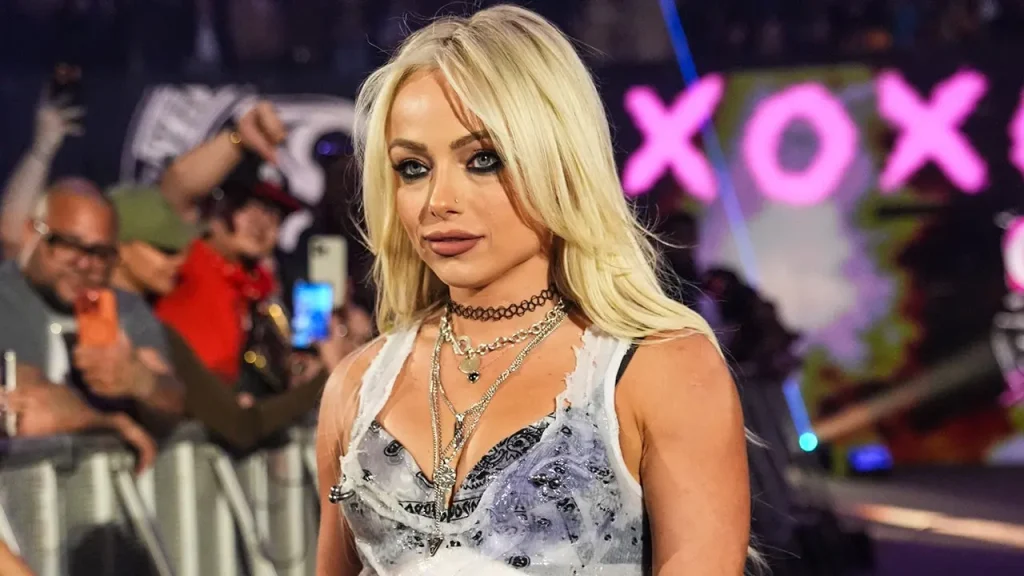 Liv Morgan and Roxanne Perez address the consequences of a head injury.