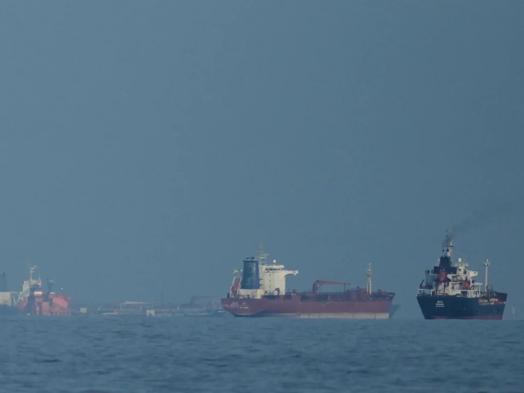 Oil prices exceed $106 per barrel amid ongoing tensions between the US and Iran in the Strait of Hormuz.