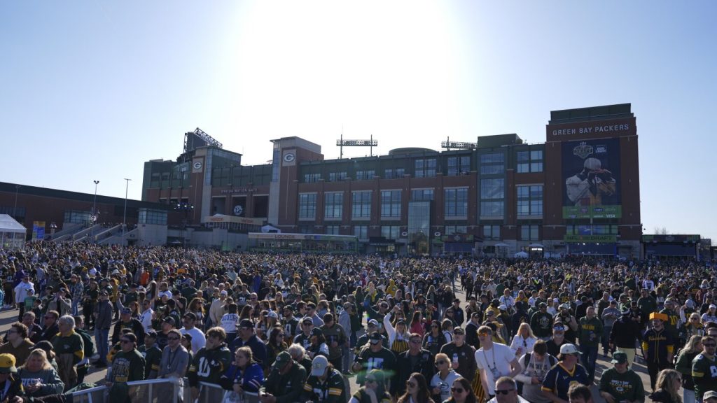 Pittsburgh Schools to Close During NFL Draft Events