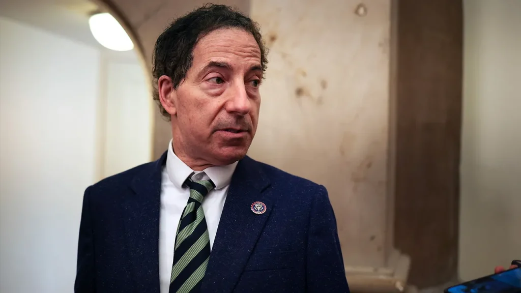Rep. Jamie Raskin sidesteps inquiry from Dana Bash regarding Democratic messaging