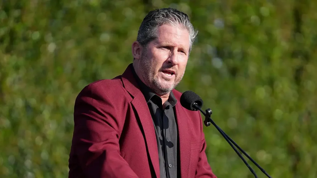 Super Bowl winner shares insights on challenges faced during college-to-NFL transition