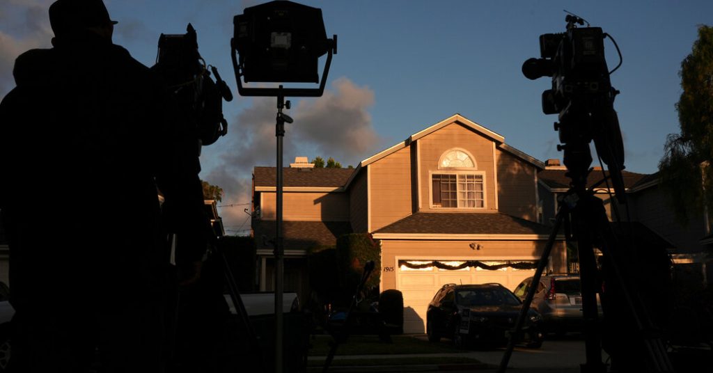 Suspect in Gala Shooting Intended to Attack Officials from Trump Administration, Documents Indicate