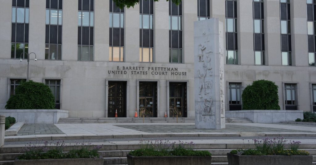 Suspect in Press Gala Shooting to Appear in Federal Court for Arraignment