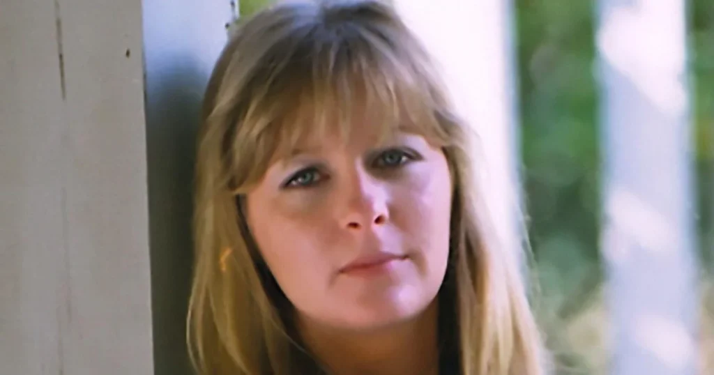 Tip reveals location of hidden grave linked to Texas mother's long-unsolved disappearance decades later.