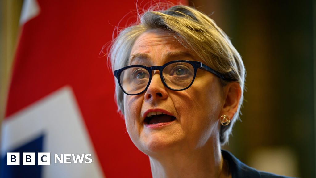Yvette Cooper calls for the complete reopening of the Strait of Hormuz.