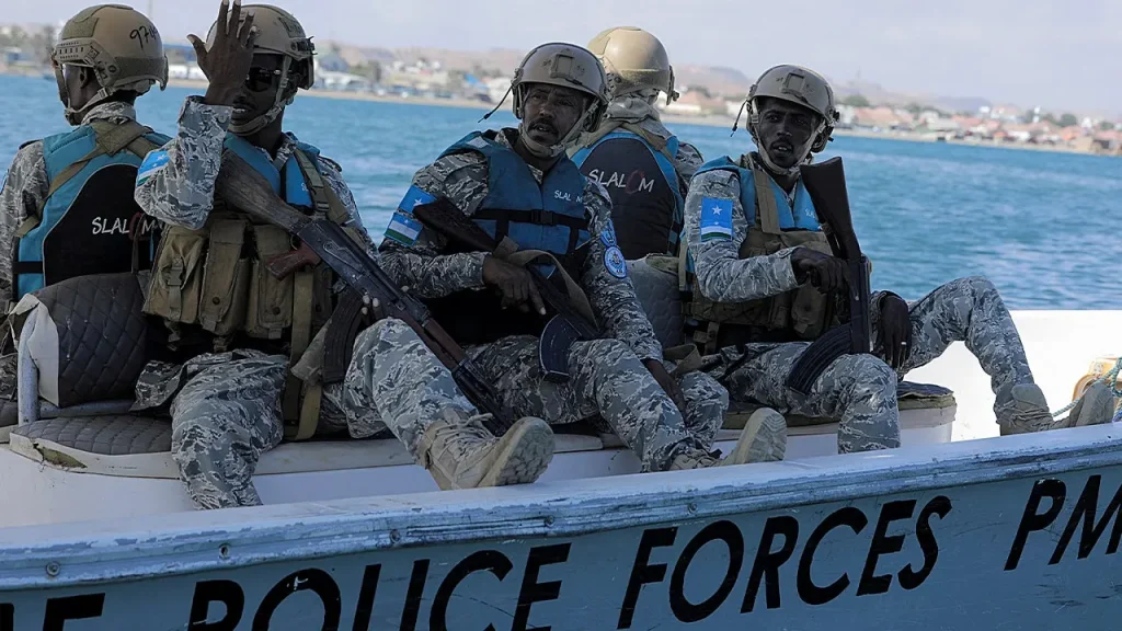 [Analyst cautions about collaboration between Somali pirates and Houthis in the Red Sea.