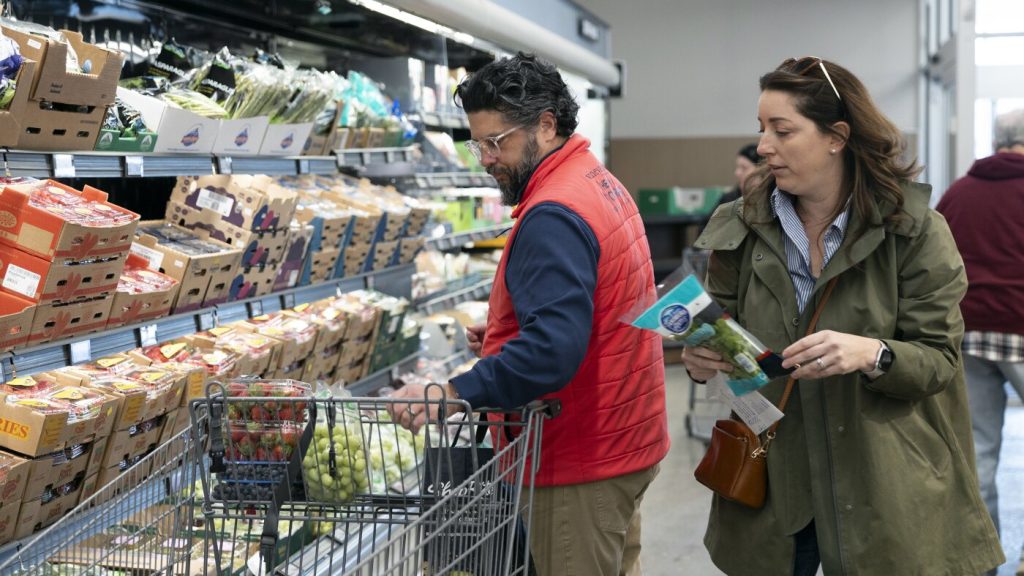 Consumers are transforming grocery shopping strategies to cut costs.