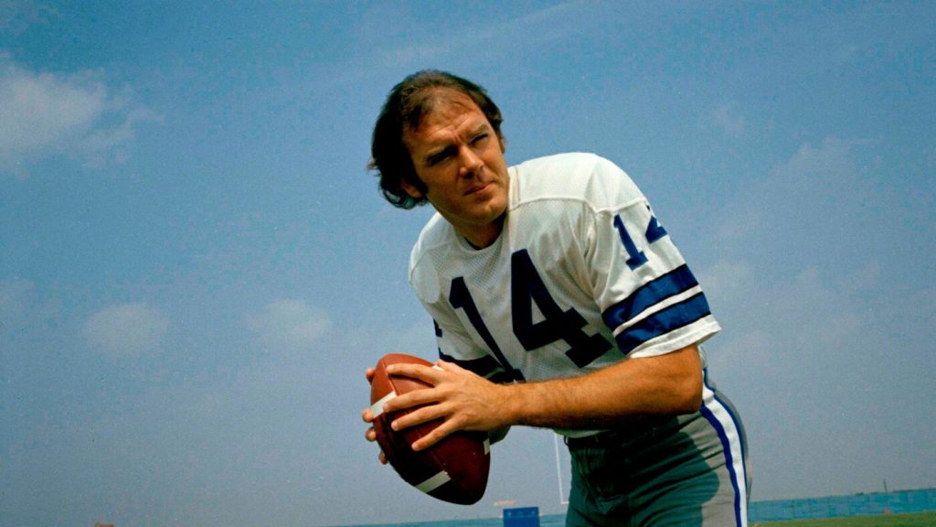 Craig Morton, former quarterback for the Cowboys and Broncos, passes away at age 83.